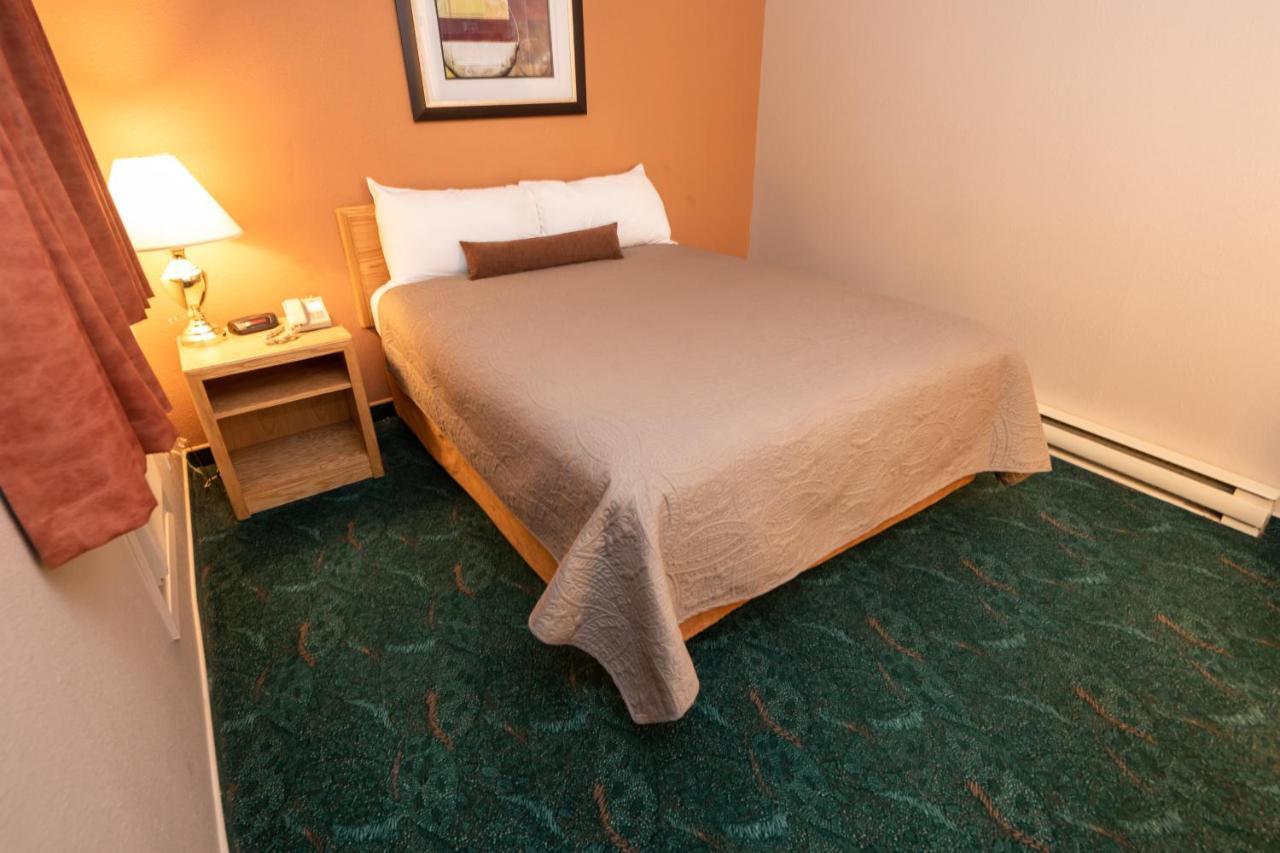 Keystone Motor Inn Brandon Kültér fotó
